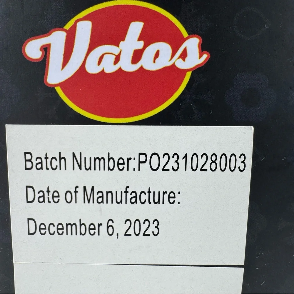 NIB Vatos Four Seasons Story Tree House